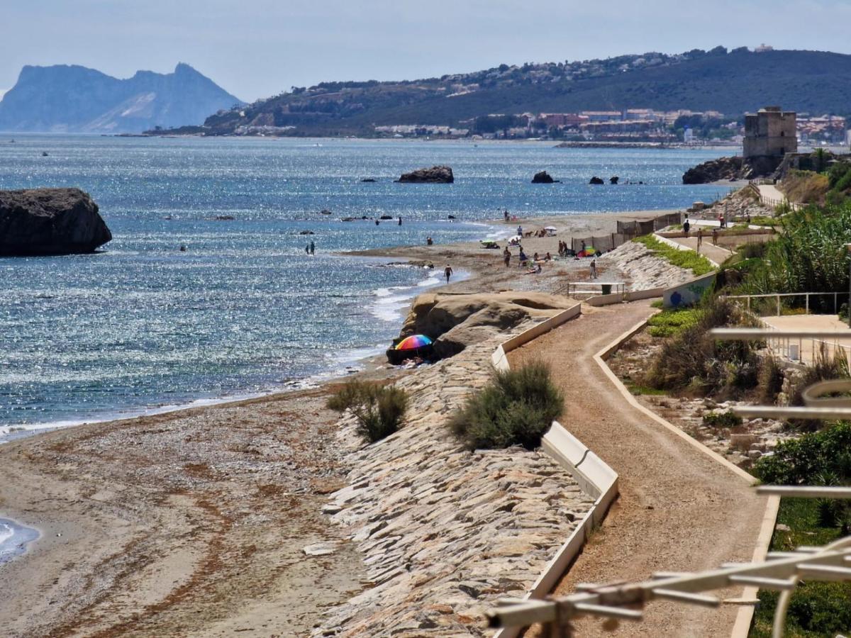 Beachfront, Top Floor Corner 2-Bed, Estepona Paseo Appartement Buitenkant foto