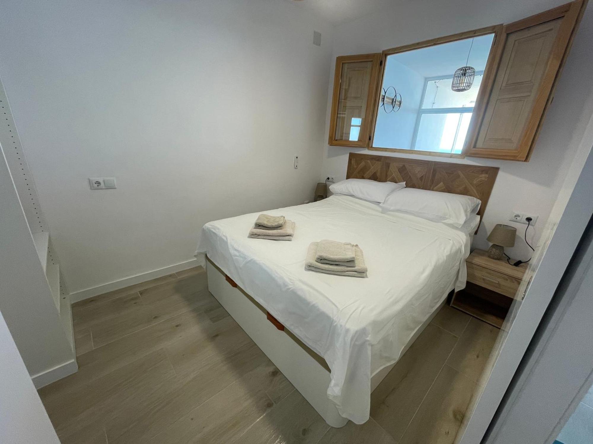 Beachfront, Top Floor Corner 2-Bed, Estepona Paseo Appartement Buitenkant foto